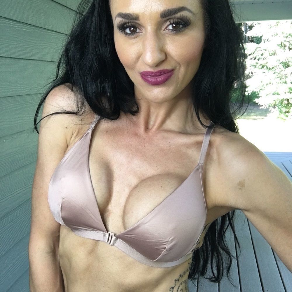 NWT Victoria’s Secret nude silky bralette